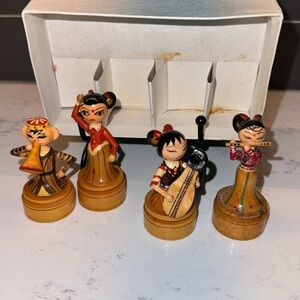 Vintage Cream and Brown Accent Figurines Set